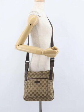 GUCCI GG Canvas Shoulder Bag Beige Silver
